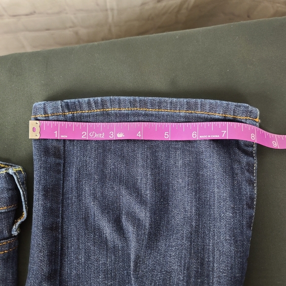 Lucky Brand Crop Jeans. Dark Wash Sz 6/ 28 - Picture 13 of 13